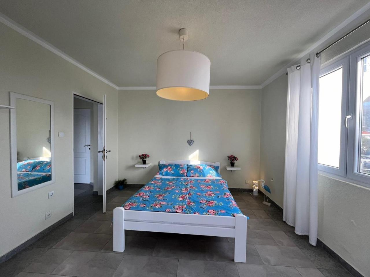Gosa Apartments Bar Ngoại thất bức ảnh